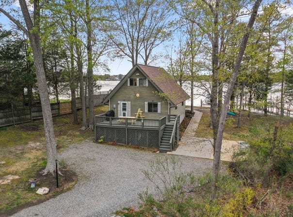 167 Grandview Landing, Hague, VA 22469