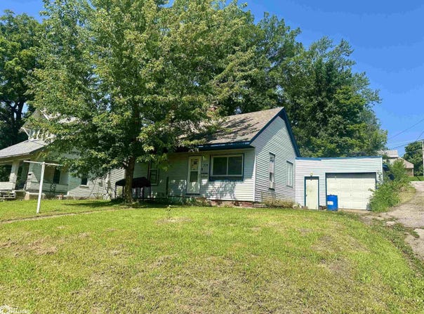 715 Albany Street, Ottumwa, IA 52501