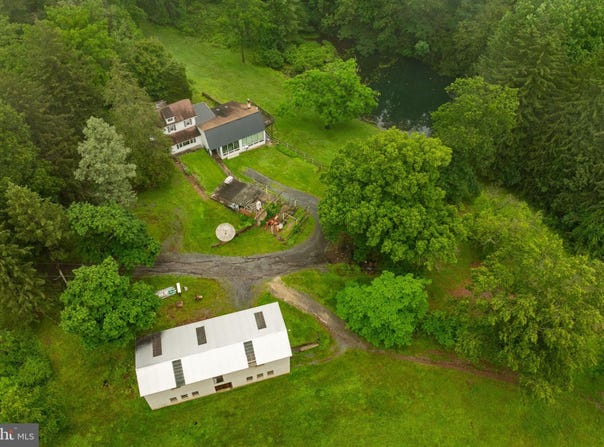 124 TAKACS LANE, MOHNTON, PA 19540