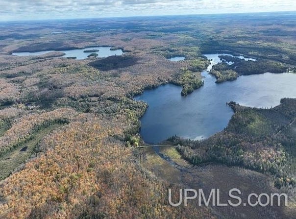 5800 Wolf Lake Road, Watersmeet, MI 49969