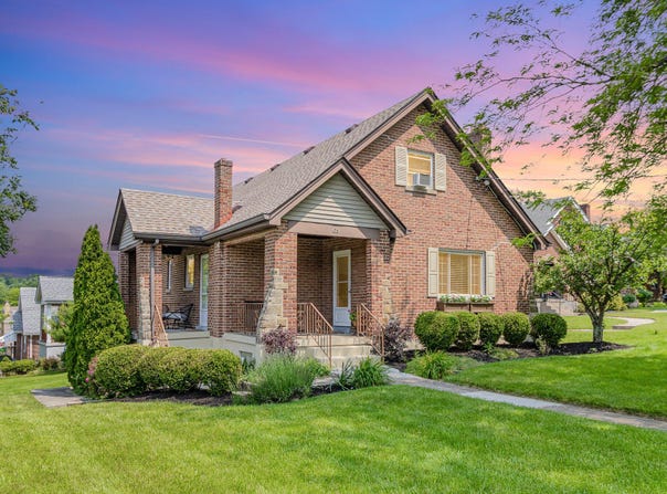 65 W Crittenden Avenue, Fort Wright, KY 41011