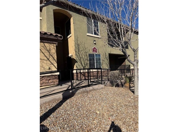 6868 Sky Pointe Drive, Las Vegas, NV 89131