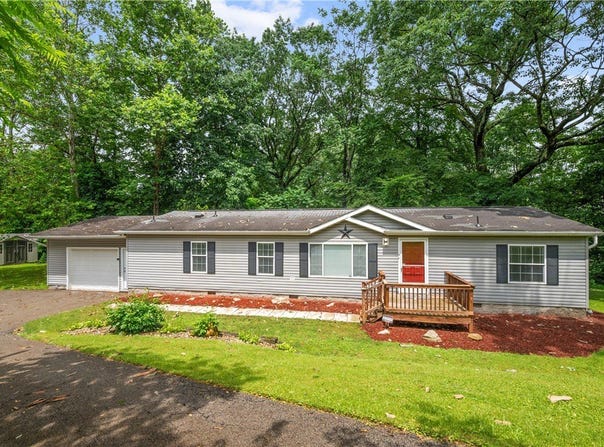 405 Hiland Valley Drive, Ross Twp, PA 15229
