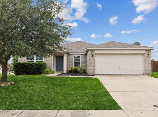 1416 Eagles Nest Trail, Krum, TX 76249