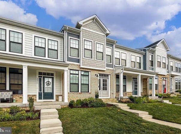 3573 STEPHENSONS HILL LANE, MARSHALL, VA 20115