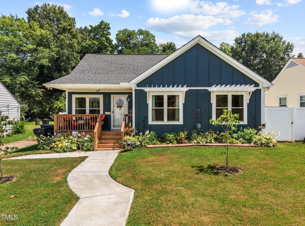 229 Rolling Road, Burlington, NC 27217