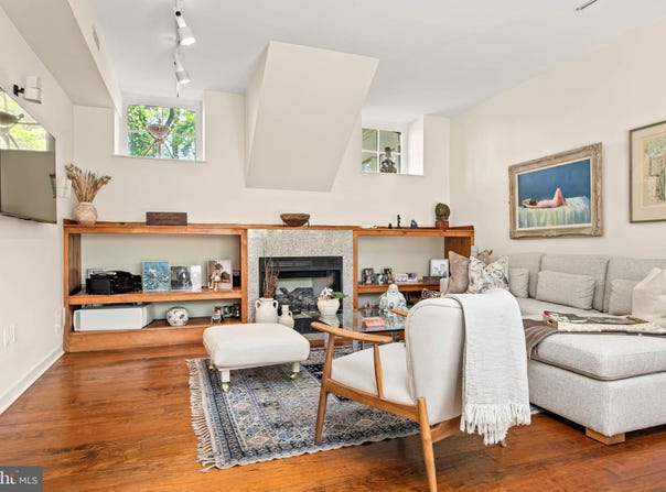 1202 W WYNNEWOOD ROAD, WYNNEWOOD, PA 19096