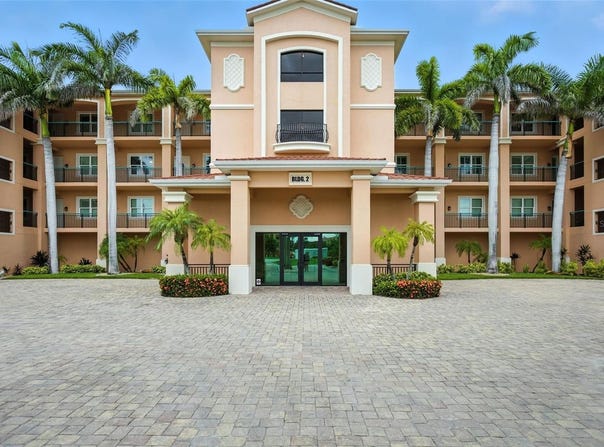 95 N MARION COURT, PUNTA GORDA, FL 33950
