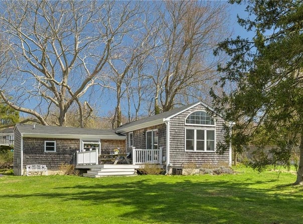 161 Freeborn Street, Portsmouth, RI 02871