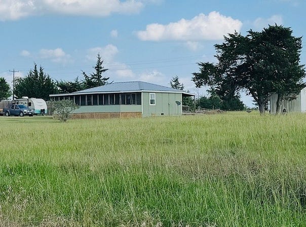 140 Ronnie Road, La Grange, TX 78945