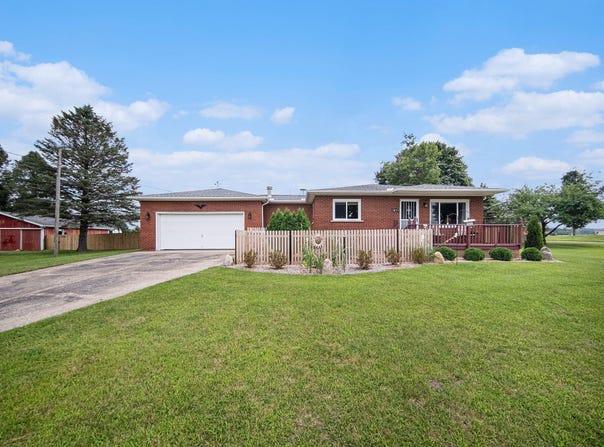 3571 N Francisco Road, Grass Lake, MI 49240