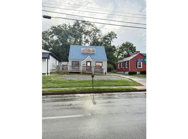 813 South South 4th Street, Danville, KY 40422