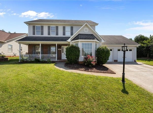 697 Retford Park Lane, Kernersville, NC 27284