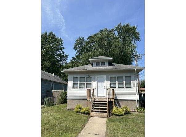7402 Harrison Avenue, Hammond, IN 46324