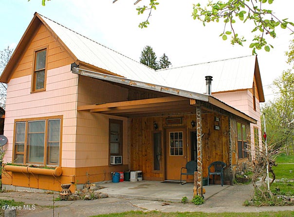 6209 Florida St, Bonners Ferry, ID 83805
