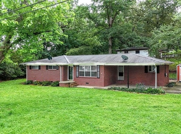 175 Ridgecrest Drive NW, Calhoun, GA 30701