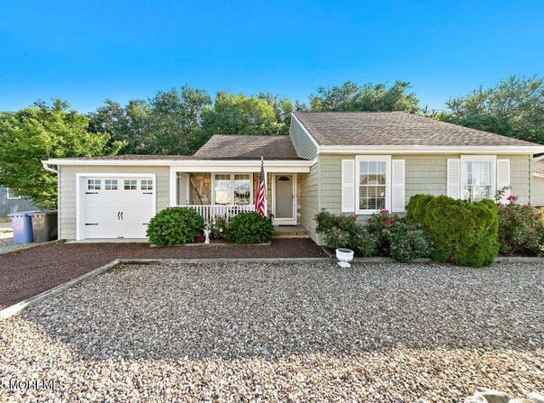 156 Timberlake Drive, Manahawkin, NJ 08050