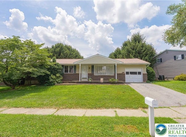 3024 Magnolia Circle, Lower Macungie Twp, PA 18062