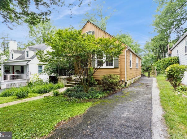 571 WOODBINE AVENUE, BALTIMORE, MD 21204