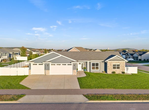 162 Chickadee Lane, Sauk City, WI 53583