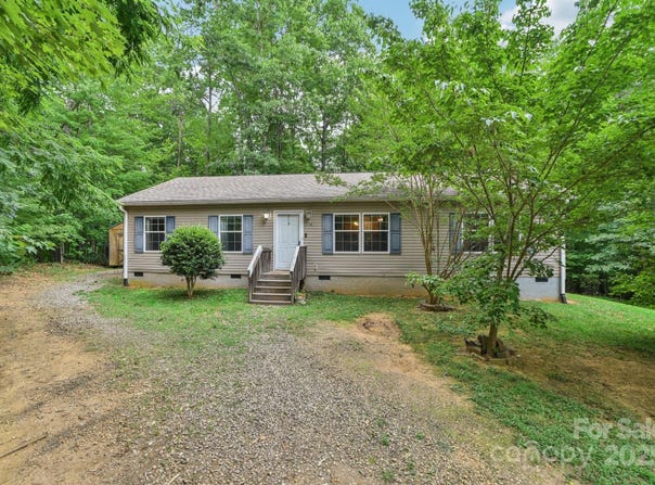 44 Bachelder Lane, Candler, NC 28715
