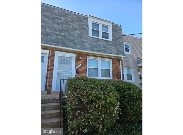 2754 IVERSON Street, TEMPLE HILLS, MD 20748