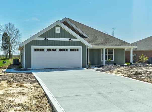 961 W Rudolph Lane, Santa Claus, IN 47579