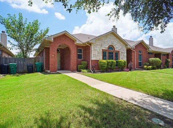 1810 Poinsettia Boulevard, Denton, TX 76208