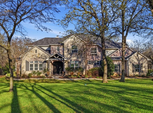 9651 Yellow Rose Lane, Pilot Point, TX 76258