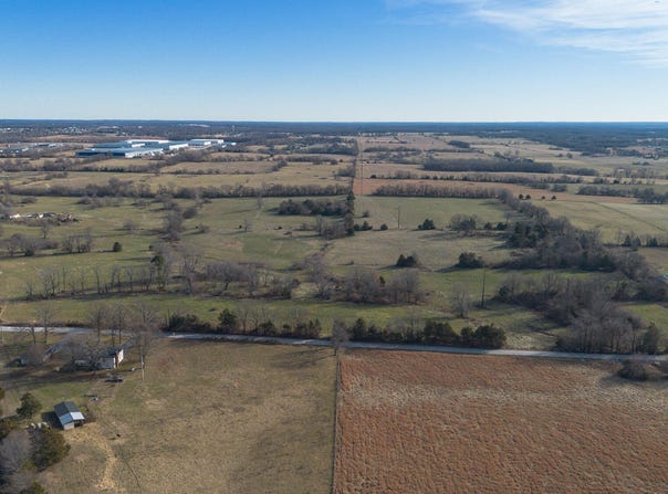 E Highway Oo, Strafford, MO 65757
