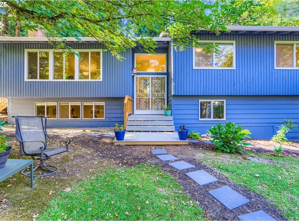 6118 SW NEVADA CT, Portland, OR 97219