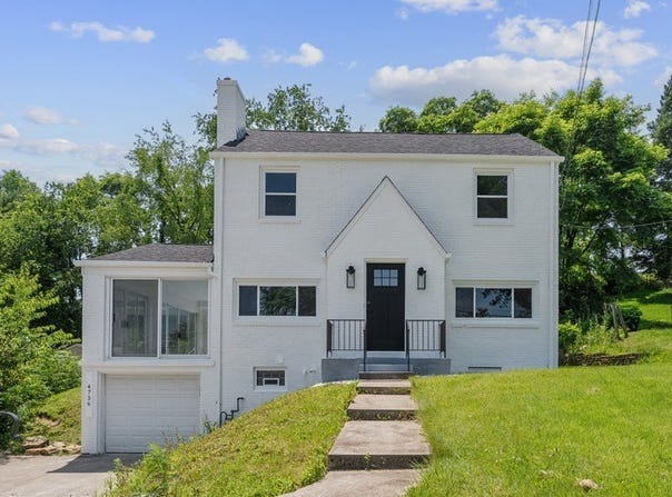 4736 Doyle Rd, Whitehall, PA 15227