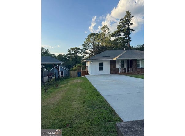 3067 Barksdale Circle, East Point, GA 30344