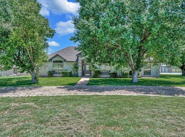 251 Private Road 4296, Clifton, TX 76634