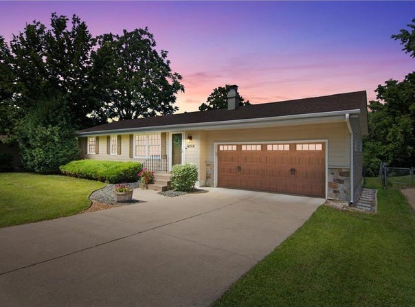 16510 Temple Drive N, Minnetonka, MN 55345