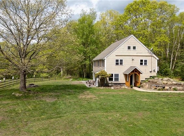 445 Plain Road, West Greenwich, RI 02817