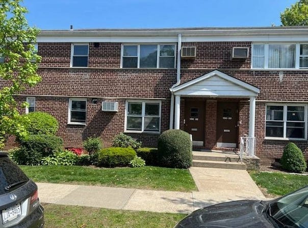 196-32 Pompeii, Hollis, NY 11423