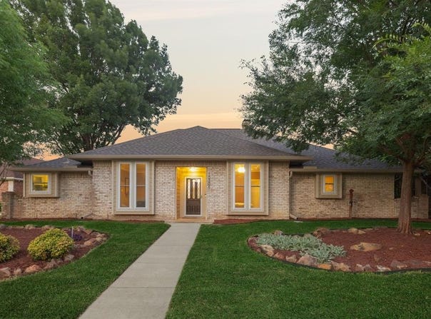 10306 Cimmaron Trail, Dallas, TX 75243