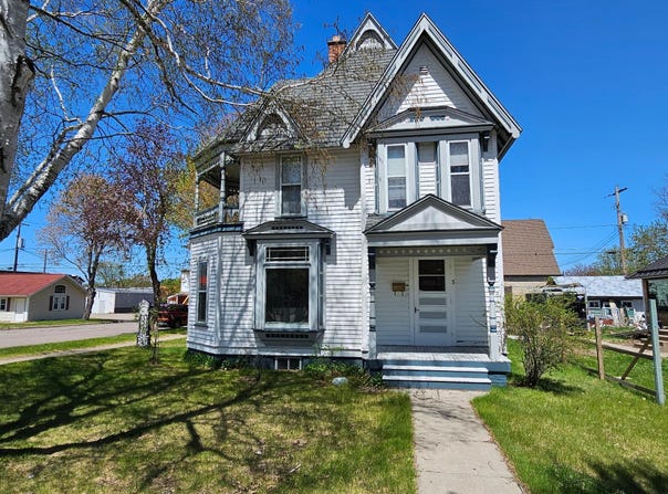 3 SPIRIT AVE E, Tomahawk, WI 54487