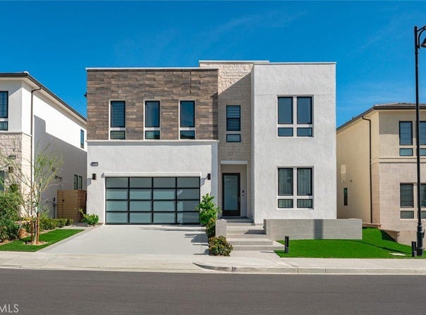 20526 W Overlook Court, Porter Ranch, CA 91326