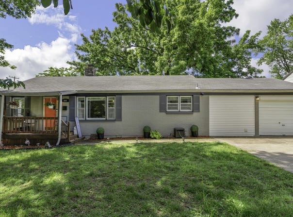 608 W University Street, Springfield, MO 65807
