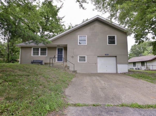 103 Elementary Rd. Road, Reeds Spring, MO 65737