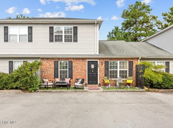571 Corbin Street, Jacksonville, NC 28546