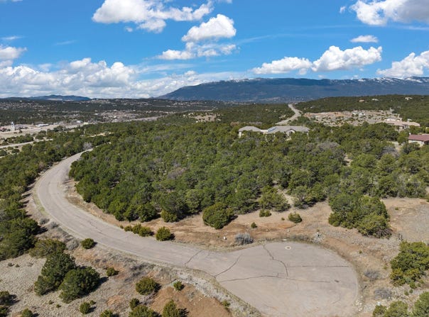 Blue Gramma Court, Tijeras, NM 87059