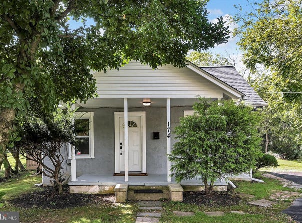 174 SELTZER Avenue, COATESVILLE, PA 19320