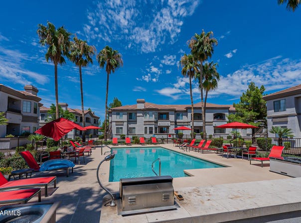 1941 S PIERPONT Drive, Mesa, AZ 85206