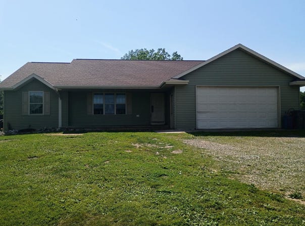 N4407 TOWNLINE Road, MARINETTE, WI 54143