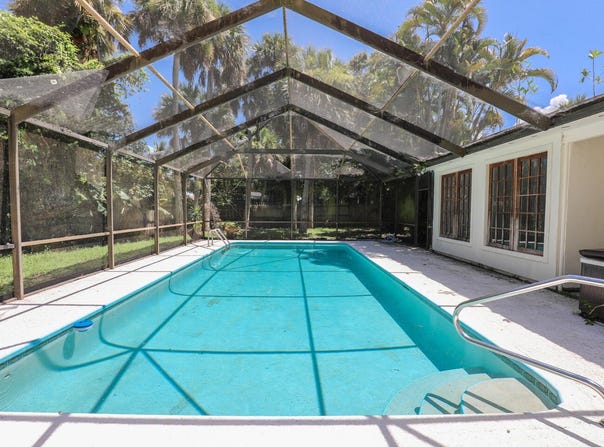1206 S 10th Street, Fort Pierce, FL 34950