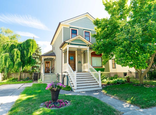 355 Oak Street, Wyandotte, MI 48192
