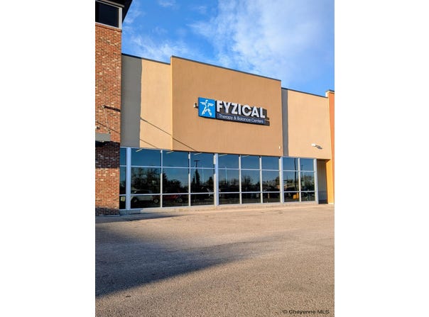 1612 E PERSHING BLVD, Cheyenne, WY 82001